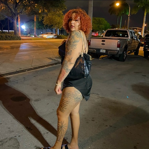 Meet your Posher, Keke - Picture 2 of 9